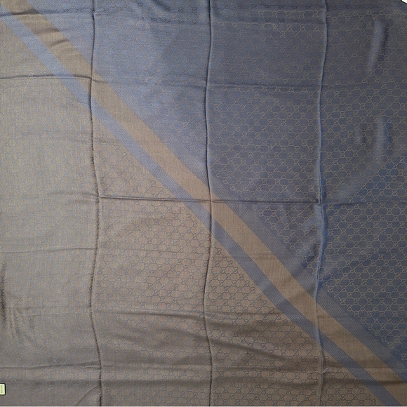 GG Guccissima Wool-Silk Blend Shawl - Picture 8 of 10